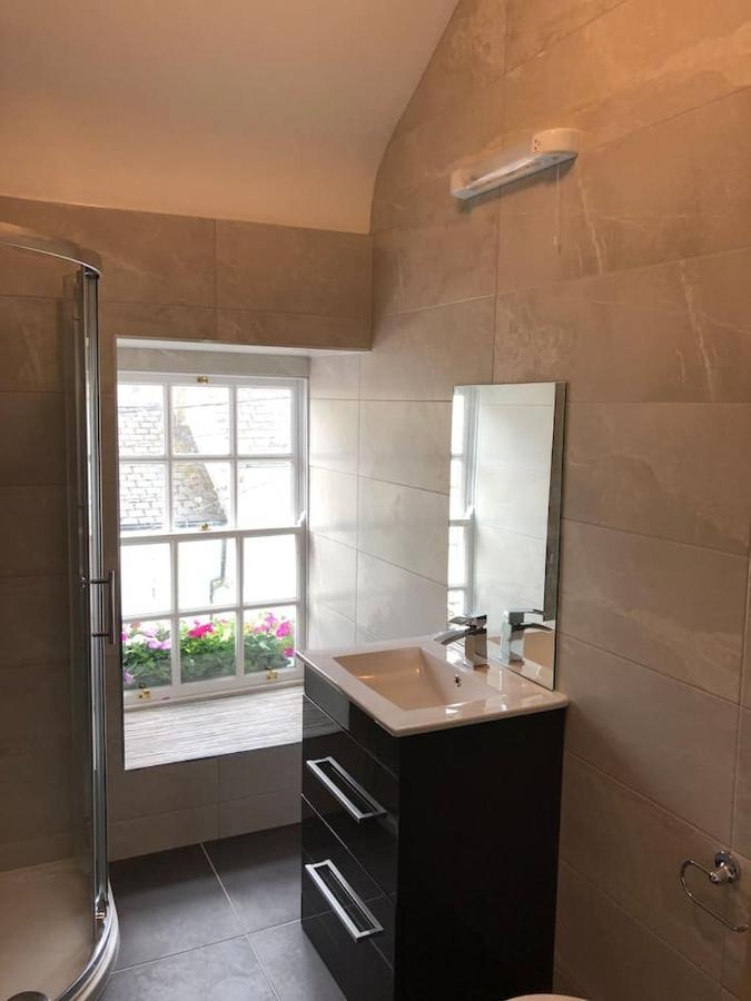 Perfect Apartment In Ideal Location Ennistimon Esterno foto